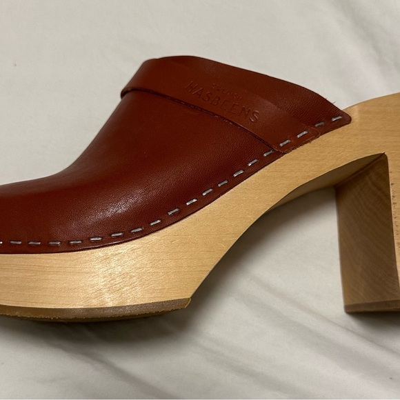 Swedish Hasbeens Clogs, Size 40 , Color Cognac - Picture 2 of 9
